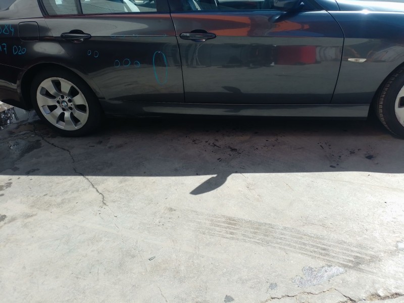 Recambio de estribos laterales para bmw 3 (e90) 320 d referencia OEM IAM   