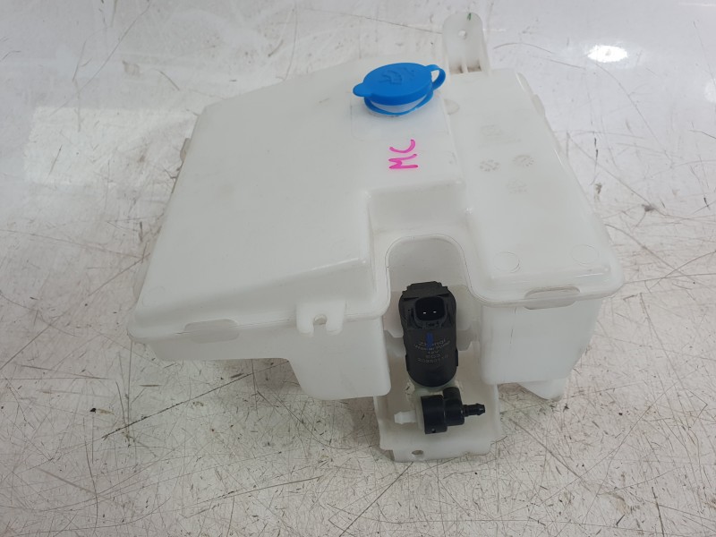 Recambio de deposito limpia para dacia spring referencia OEM IAM 289103222R  