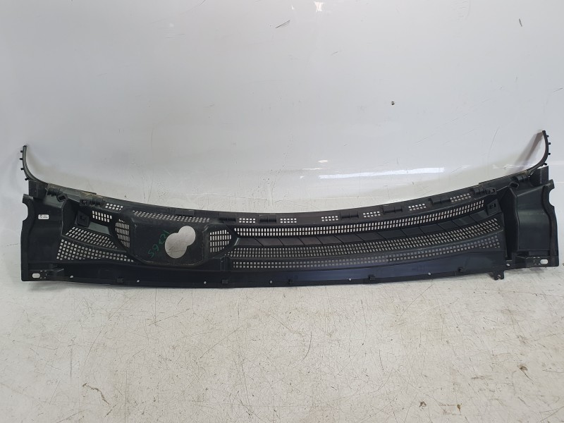 Recambio de torpedo para dacia spring referencia OEM IAM 668126451R  