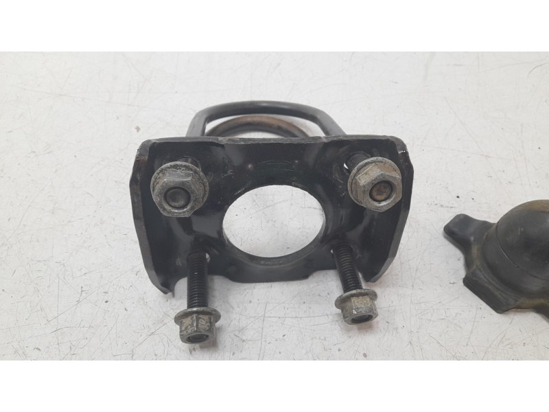 Recambio de soporte brazo suspension trasero derecho para ford ranger (tke) 2.0 ecoblue 4x4 referencia OEM IAM AB315798BB  