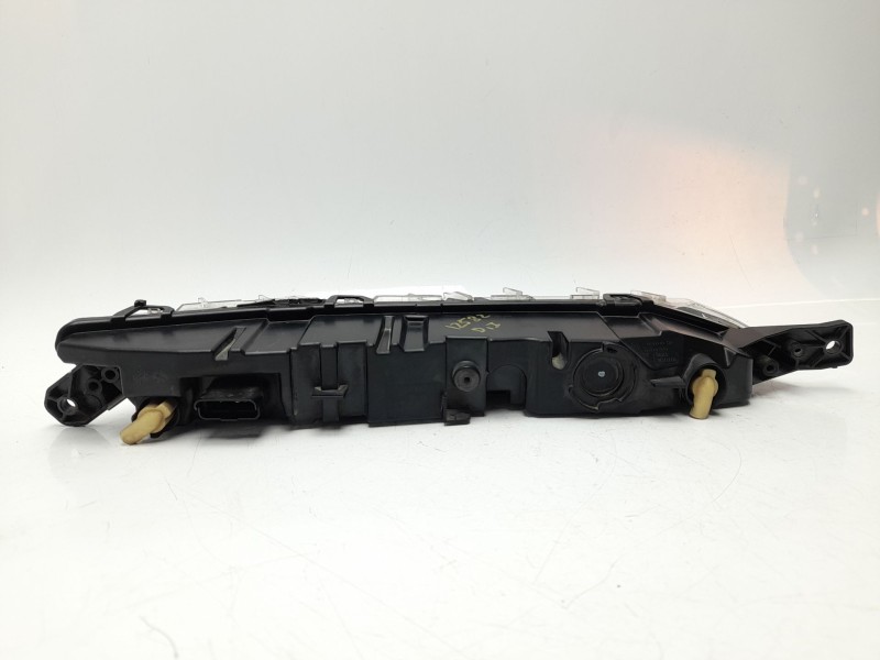 Recambio de piloto delantero izquierdo para citroën c4 grand picasso ii (da_, de_) 1.2 thp 130 referencia OEM IAM 9816714880  50