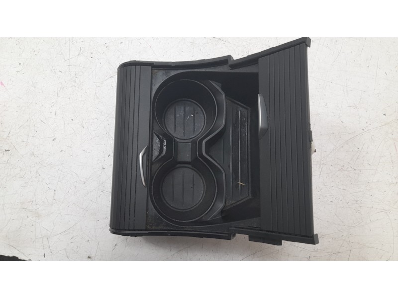 Recambio de guantera para bmw x2 (f39) sdrive 18 d referencia OEM IAM 9292557  