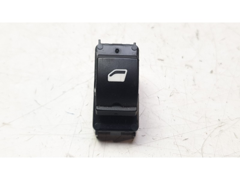 Recambio de mando elevalunas trasero derecho para citroën c4 grand picasso ii (da_, de_) 1.2 thp 130 referencia OEM IAM 96762292