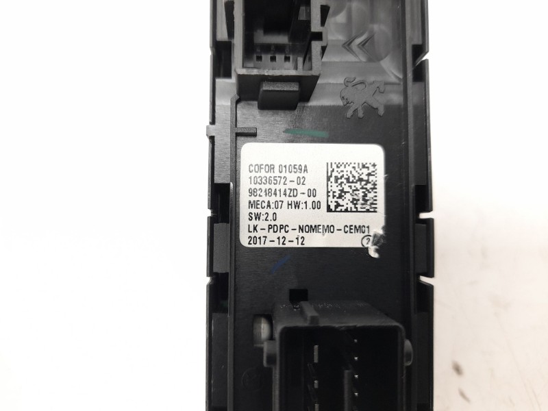 Recambio de mando elevalunas delantero izquierdo para citroën c4 grand picasso ii (da_, de_) 1.2 thp 130 referencia OEM IAM 9824