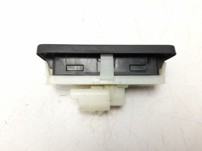 Recambio de maneta exterior porton para ds ds 3 / ds 3 crossback (ur_, uc_, uj_) 1.5 bluehdi 100 referencia OEM IAM 9820395580  