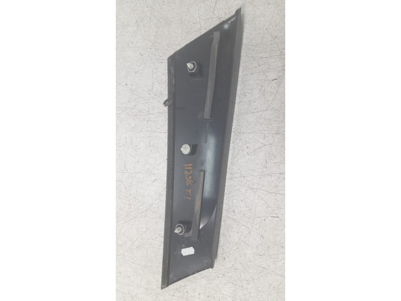 Recambio de moldura para mini mini 5-trg. (f55) 1.5 12v referencia OEM IAM 7328875  
