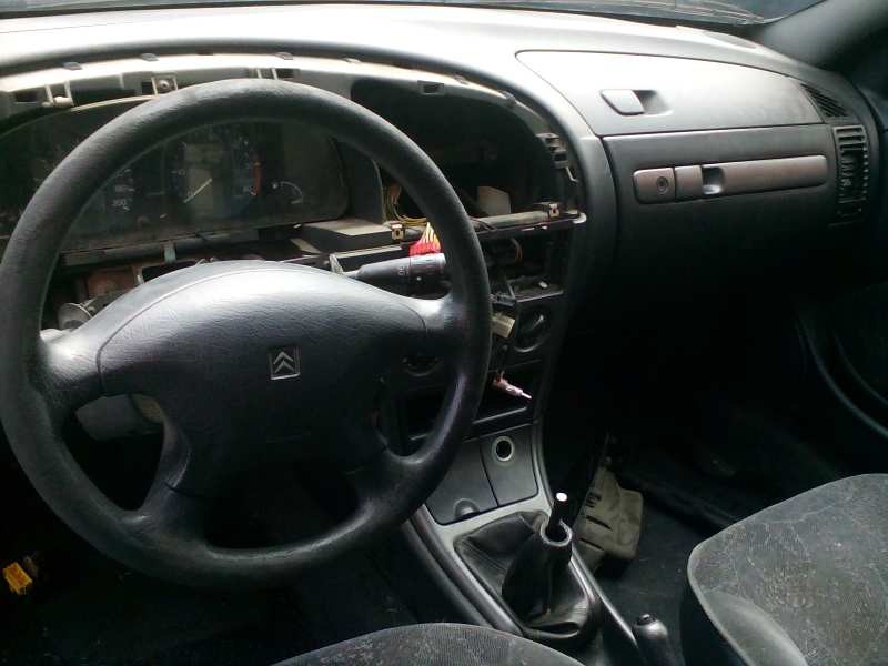 citroen xsara berlina del año 1997