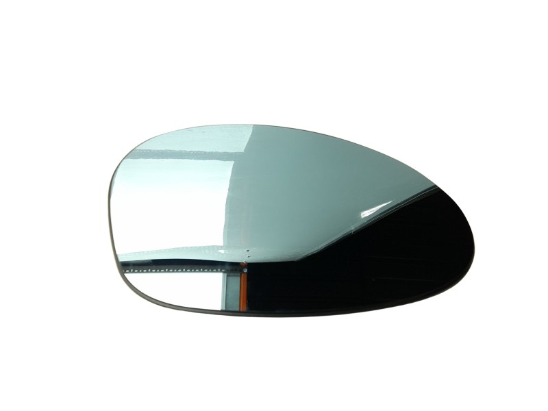 Recambio de cristal retrovisor derecho para bmw serie 1 berlina (e81/e87) referencia OEM IAM 51167145268  1050613017/31044654/21