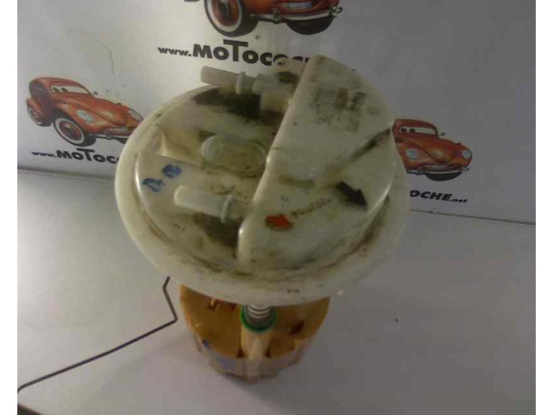 Recambio de bomba combustible para renault clio ii fase ii (b/cb0) 1.2 referencia OEM IAM 7700416988  