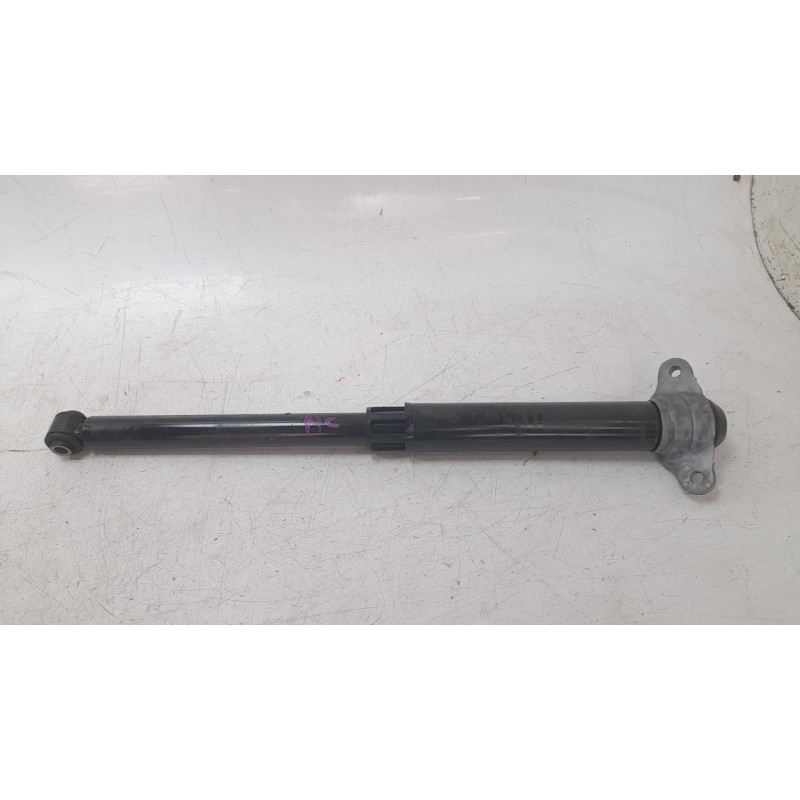 Recambio de amortiguador trasero derecho para ford focus iv (hn) 1.0 ecoboost mhev referencia OEM IAM 2460328  