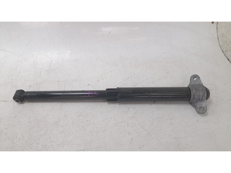 Recambio de amortiguador trasero derecho para ford focus iv (hn) 1.0 ecoboost mhev referencia OEM IAM 2460328  