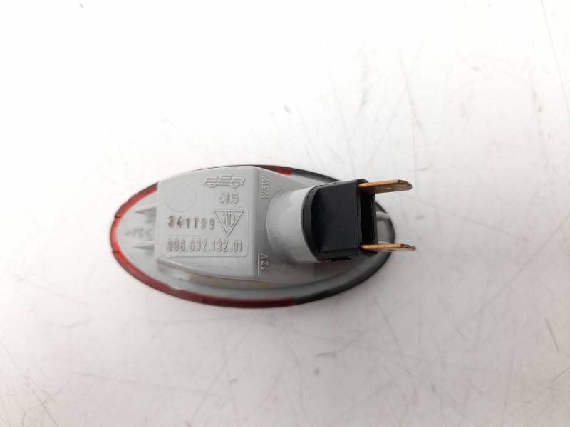 Recambio de luz interior para porsche 911 descapotable (996) 3.4 carrera 4 referencia OEM IAM 99663213201  