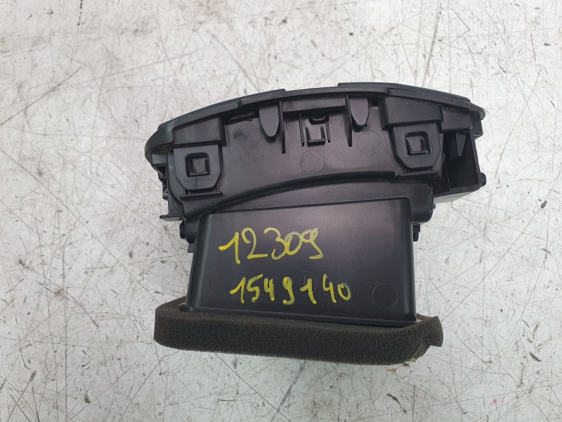 Recambio de aireador derecho para ford ranger (tke) 2.0 ecoblue 4x4 referencia OEM IAM JB3B41045C08BAW  