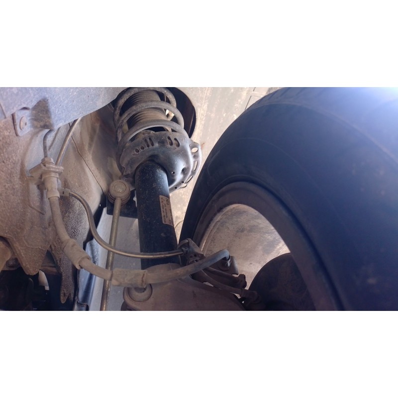 Recambio de amortiguador delantero derecho para volkswagen passat b8 (3g2, cb2) 2.0 tdi referencia OEM IAM   