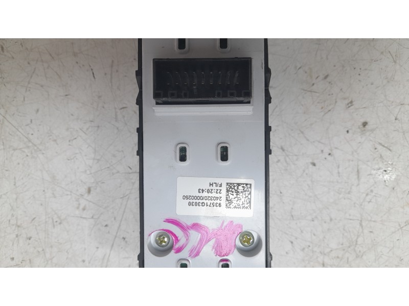 Recambio de mando elevalunas delantero izquierdo para hyundai i30 (pde, pd, pden) 2.0 n referencia OEM IAM 93571G3030  IAF680087