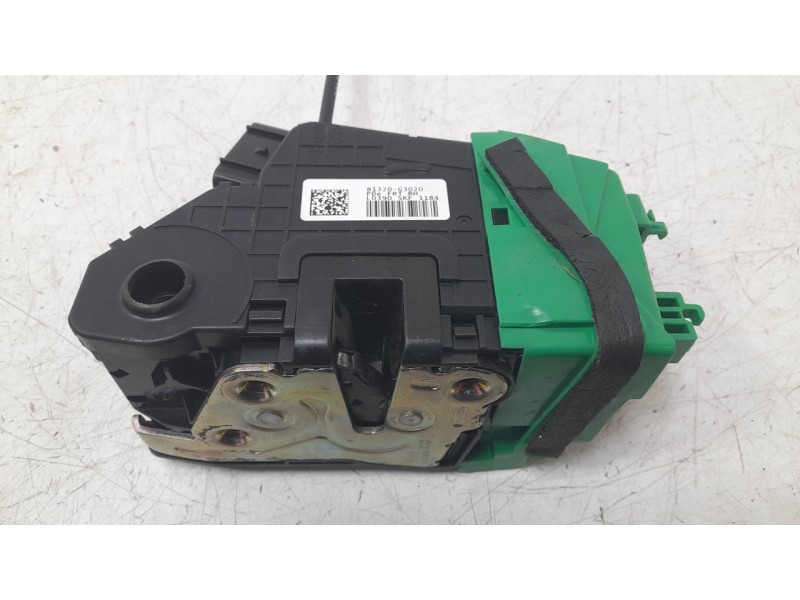 Recambio de cerradura puerta delantera derecha para hyundai i30 (pde, pd, pden) 2.0 n referencia OEM IAM 81320G3020  