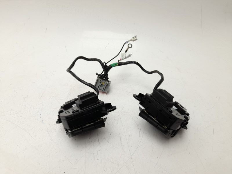 Recambio de mando volante para ford ranger (tke) 2.0 ecoblue 4x4 referencia OEM IAM EB3T9E740FBW  