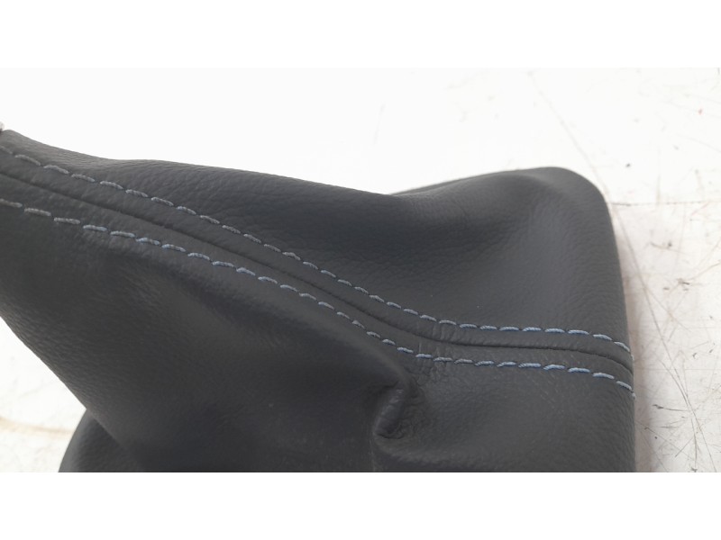 Recambio de pomo palanca cambio para hyundai i30 (pde, pd, pden) 2.0 n referencia OEM IAM 43711S0100  