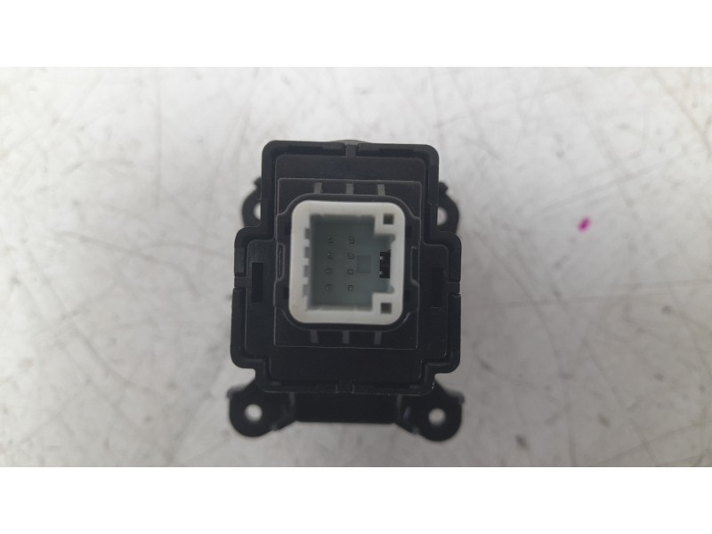 Recambio de warning para hyundai i30 (pde, pd, pden) 2.0 n referencia OEM IAM 93730G4AA0  