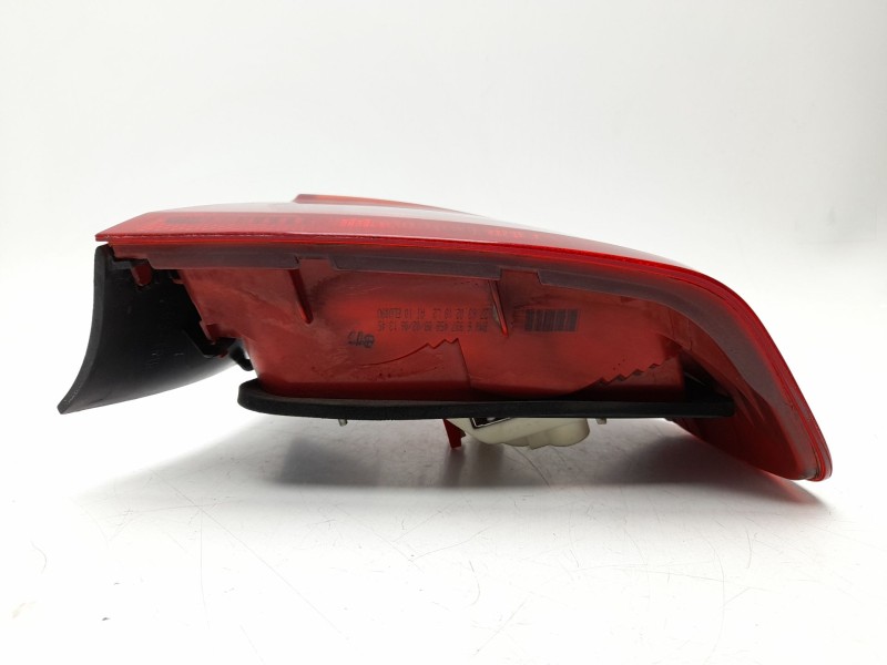Recambio de piloto trasero derecho para bmw 3 (e90) 320 d referencia OEM IAM 693745808  103F06141770/16200732/210057H/BM0244153