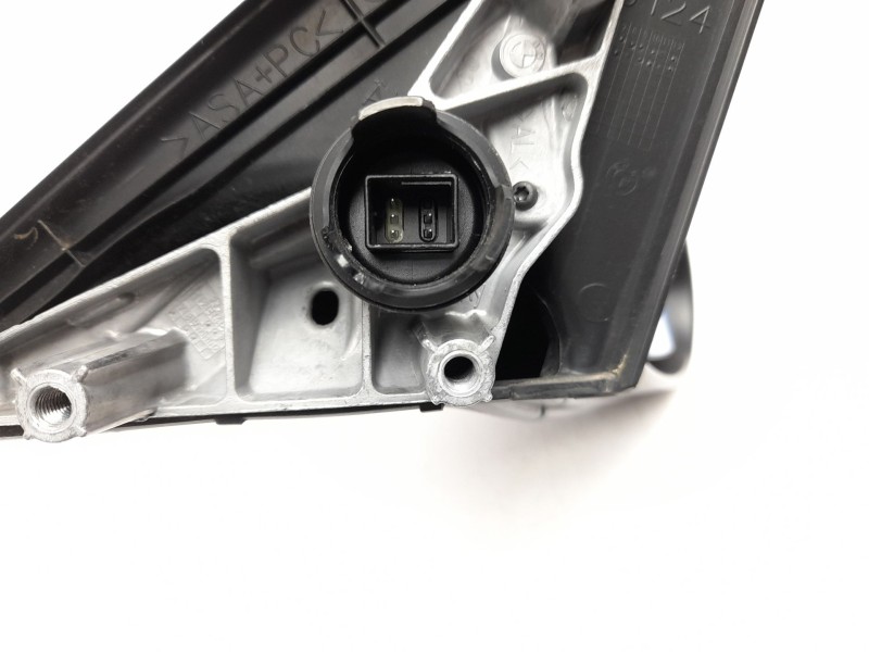 Recambio de retrovisor derecho para bmw 3 (e90) 320 d referencia OEM IAM 51167189946  1050614011/27200762/2100462/BM0247303