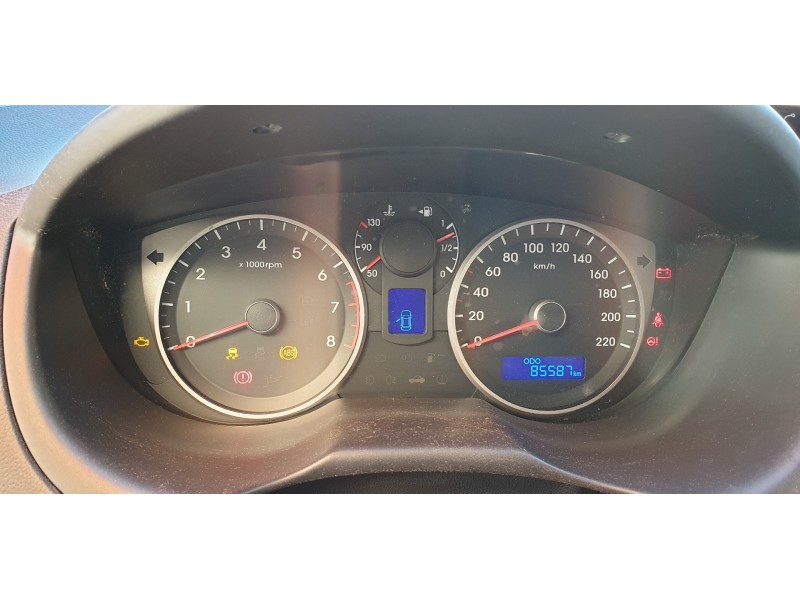 Recambio de cuadro instrumentos para hyundai i20 1.2 16v cat referencia OEM IAM 940131J011  