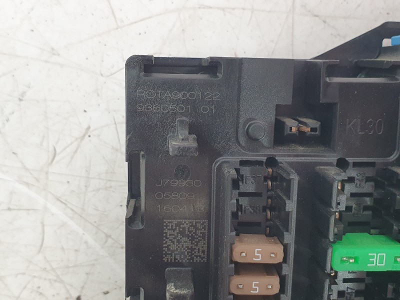 Recambio de caja reles / fusibles para mini mini (f55) cooper d referencia OEM IAM 9360501  