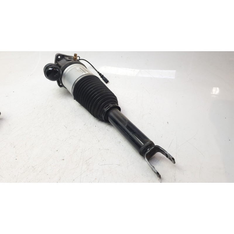 Recambio de amortiguador trasero izquierdo para bentley continental flying spur (3w_) 6.0 referencia OEM IAM 3W5616001B  