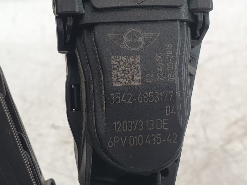 Recambio de potenciometro pedal para mini mini (f55) cooper d referencia OEM IAM 35426853177 12037313DE 