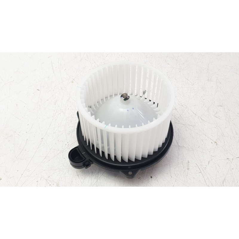 Recambio de ventilador calefaccion para hyundai i10 iii (ac3, ai3) 1.0 mpi referencia OEM IAM 97113K7000  