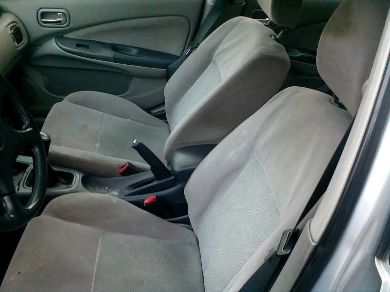 nissan almera (n16/e) del año 2002