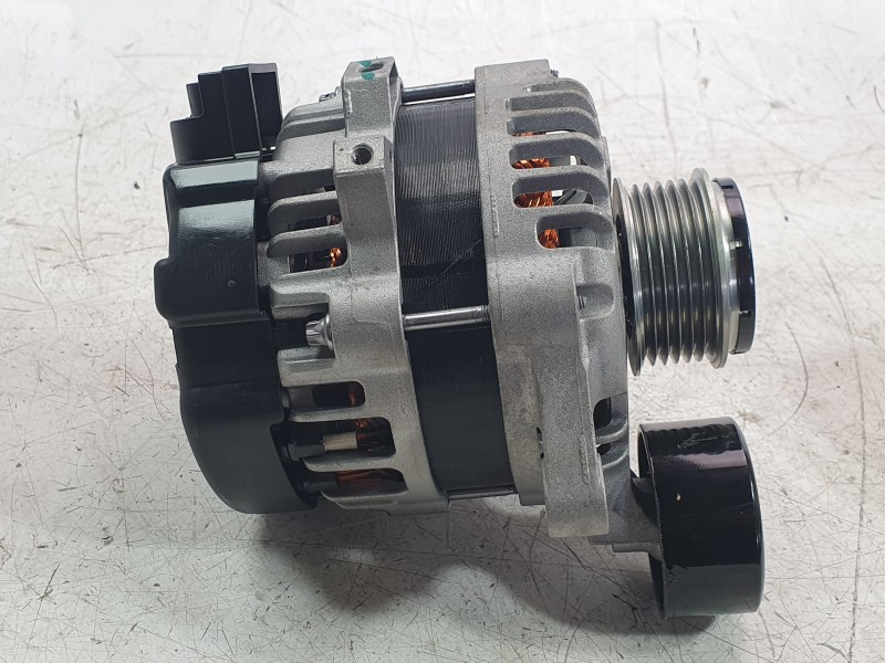 Recambio de alternador para hyundai i10 iii (ac3, ai3) 1.0 mpi referencia OEM IAM 3730007500  ALF150124DP