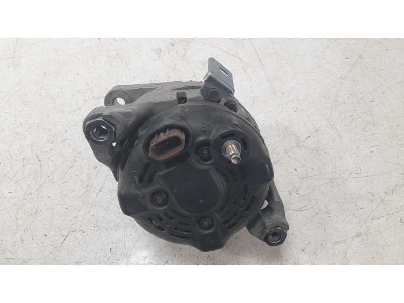 Recambio de alternador para hyundai i30 (pde, pd, pden) 2.0 n referencia OEM IAM 373002GPD0 1042119700 