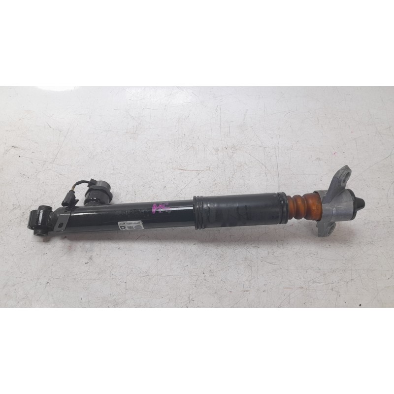 Recambio de amortiguador trasero derecho para hyundai i30 (pde, pd, pden) 2.0 n referencia OEM IAM 55301S0400  