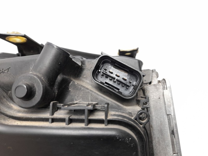 Recambio de faro izquierdo para bmw 3 (e90) 320 d referencia OEM IAM 631169427379  
