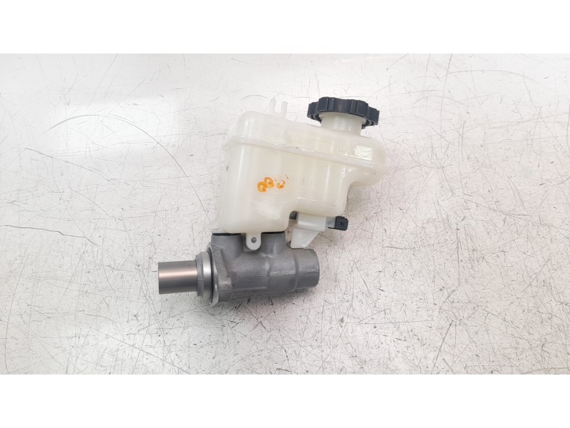 Recambio de bomba freno para ssangyong rexton limited 4x4 referencia OEM IAM 4854036000  