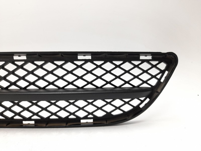 Recambio de rejilla paragolpes central para bmw 3 (e90) 320 d referencia OEM IAM 51117154556  107061415/210110E/BM0242120