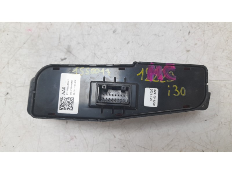 Recambio de mando multifuncion para hyundai i30 (pde, pd, pden) 2.0 n referencia OEM IAM 93701S0AA0  