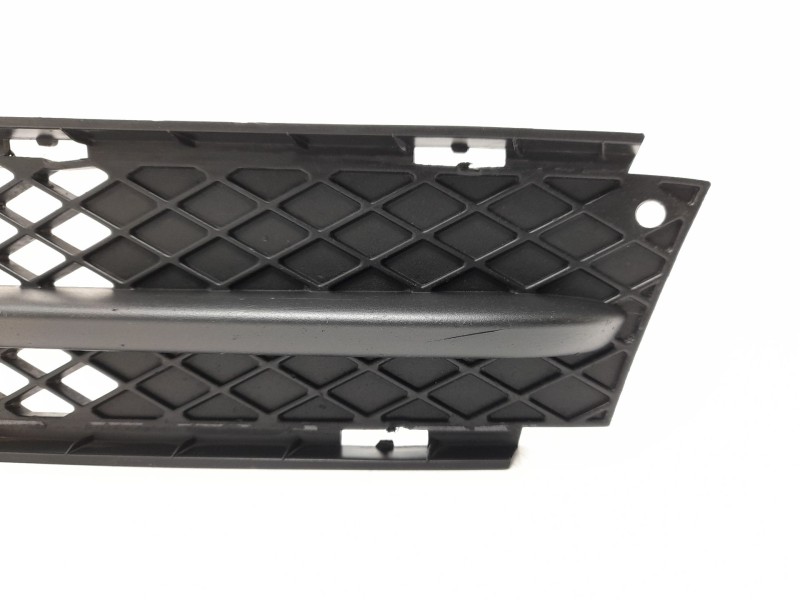 Recambio de rejilla paragolpes izquierda para bmw 3 (e90) 320 d referencia OEM IAM 51117154551  