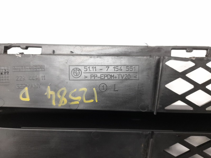 Recambio de rejilla paragolpes izquierda para bmw 3 (e90) 320 d referencia OEM IAM 51117154551  