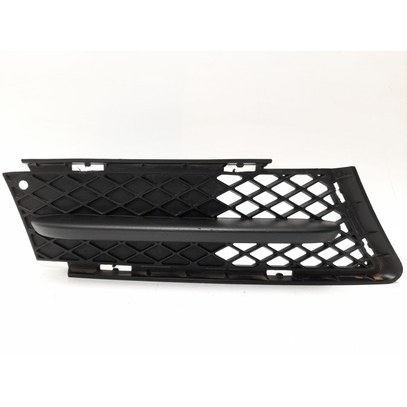 Recambio de rejilla paragolpes derecha para bmw 3 (e90) 320 d referencia OEM IAM 51117154552  107061416/210110G/BM0242123