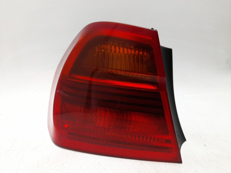 Recambio de piloto trasero izquierdo para bmw 3 (e90) 320 d referencia OEM IAM   103F06141771/16200731/210057G/BM0244154