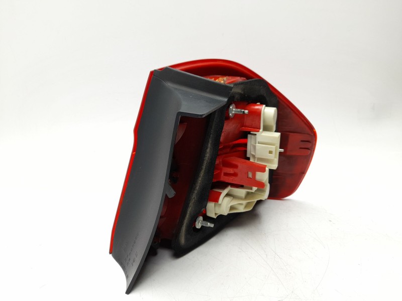 Recambio de piloto trasero izquierdo para bmw 3 (e90) 320 d referencia OEM IAM   103F06141771/16200731/210057G/BM0244154