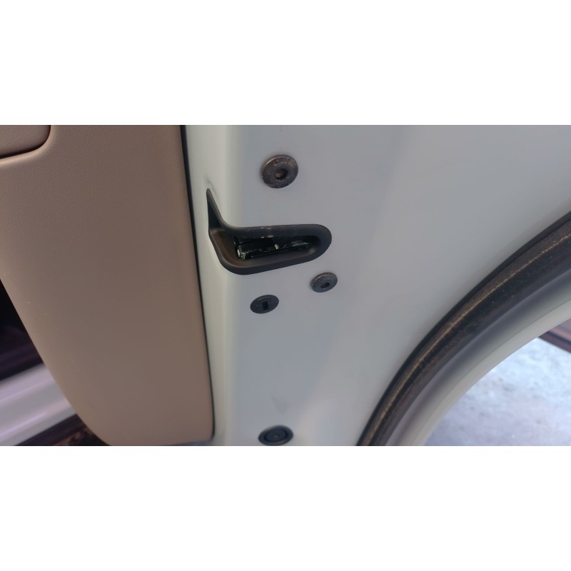 Recambio de cerradura puerta trasera derecha para porsche macan (xab) 4 electric (xabbb1, xabfd1) referencia OEM IAM   