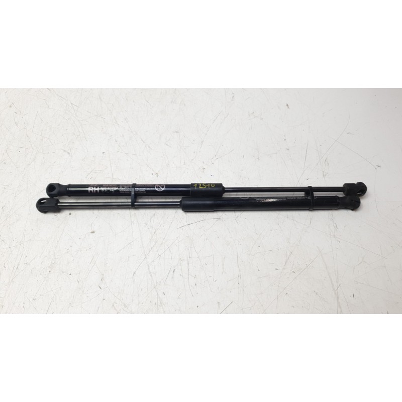 Recambio de amortiguadores maletero / porton para hyundai i10 iii (ac3, ai3) 1.0 mpi referencia OEM IAM 81840K7010  