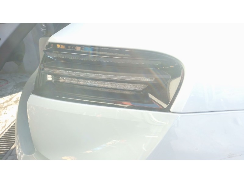 Recambio de piloto trasero derecho para porsche macan (xab) 4 electric (xabbb1, xabfd1) referencia OEM IAM   