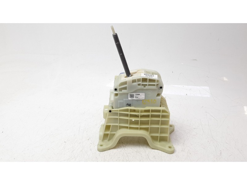 Recambio de palanca cambio para hyundai i10 iii (ac3, ai3) 1.0 mpi referencia OEM IAM 46700K7200  