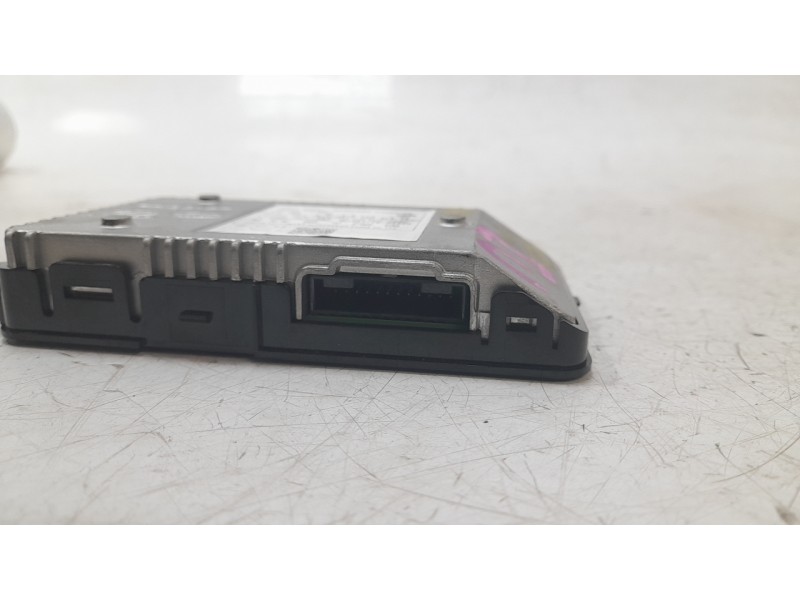 Recambio de cargador movil para hyundai i30 (pde, pd, pden) 2.0 n referencia OEM IAM 95560G3100  