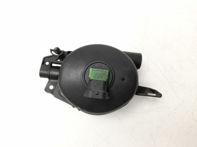 Recambio de faro antiniebla derecho para bmw 3 (e90) 320 d referencia OEM IAM 6948374  10106141005/BM0244413/13200674/2100166