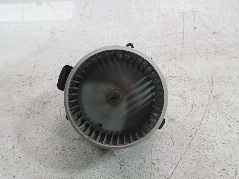 Recambio de ventilador calefaccion para renault clio v (b7_) 1.5 blue dci 85 (b7ag) referencia OEM IAM 272104788R  